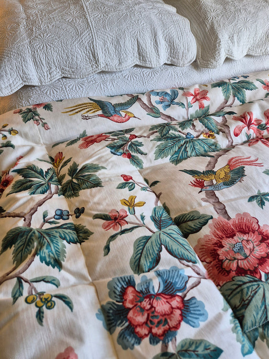 READY MADE - King Size Sanderson Lophura Chintz Eiderdown