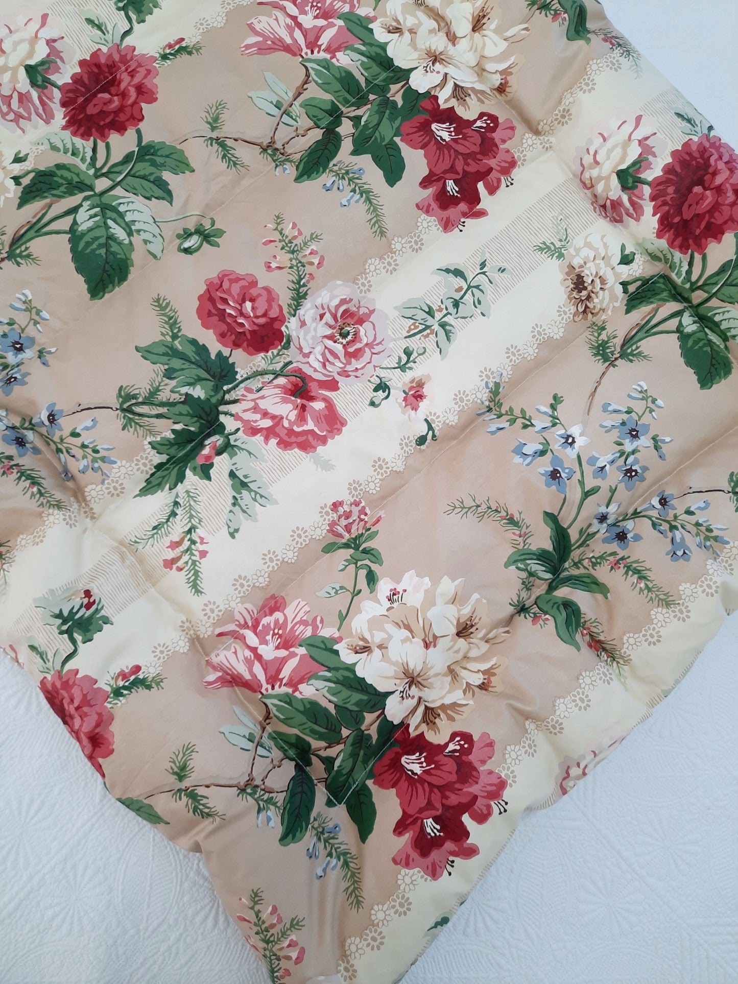 Vintage Floral Mini Eiderdown - IN STOCK #2101001