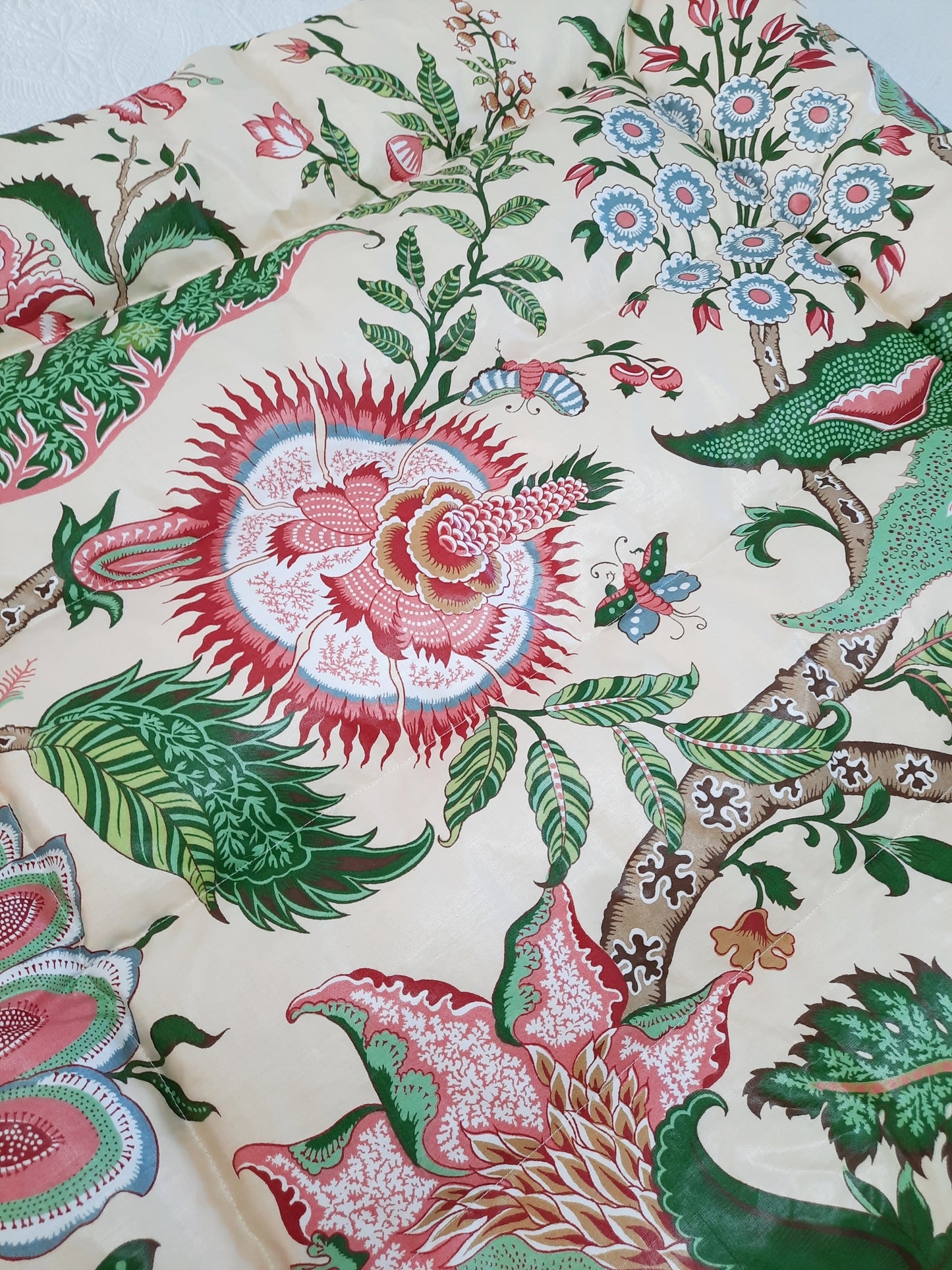 Vibrant Floral Mini Eiderdown - IN STOCK #2101002
