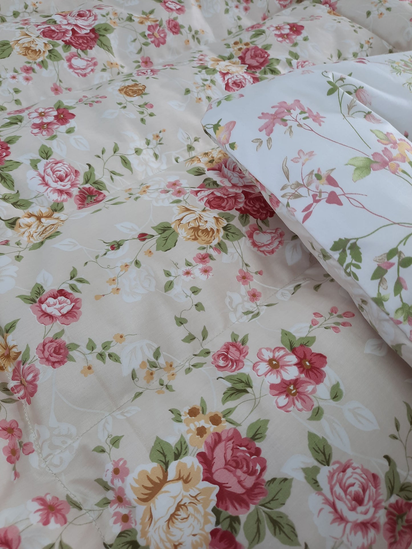 Gorgeous Double Floral Mini Eiderdown - IN STOCK #220206