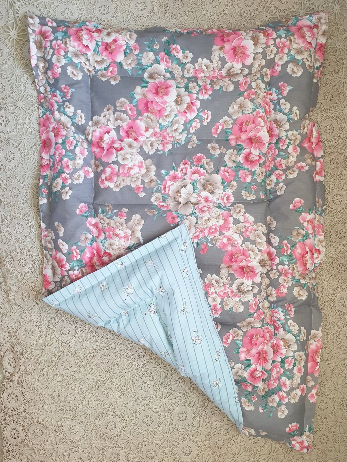 Floral Mini Eiderdown - IN STOCK #20402