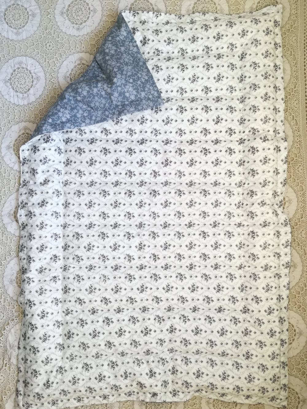 Grey & White Mini Eiderdown - IN STOCK