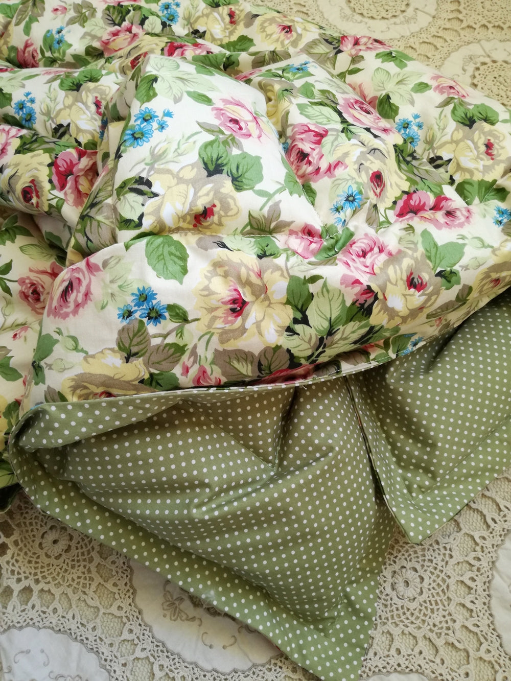 Floral & Vintage Green Mini Eiderdown - IN STOCK