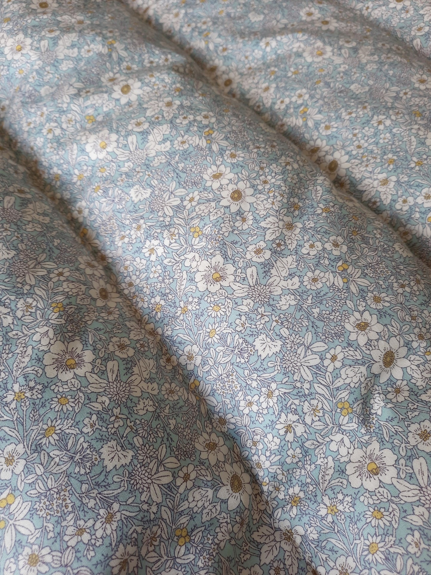 Duck Egg Floral SINGLE Eiderdown - IN STOCK