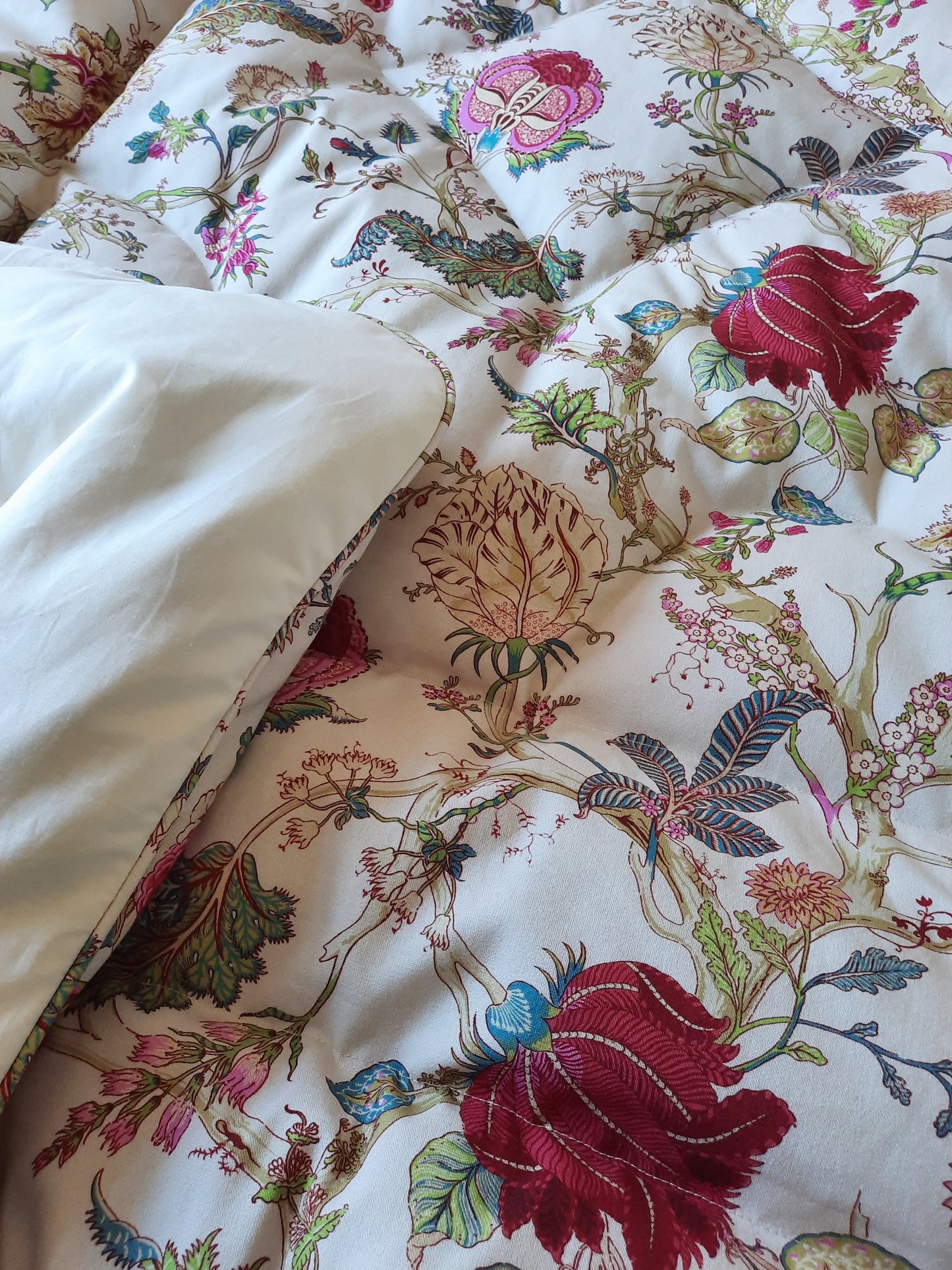 Tree of Life Eiderdown - Available in 3 colours