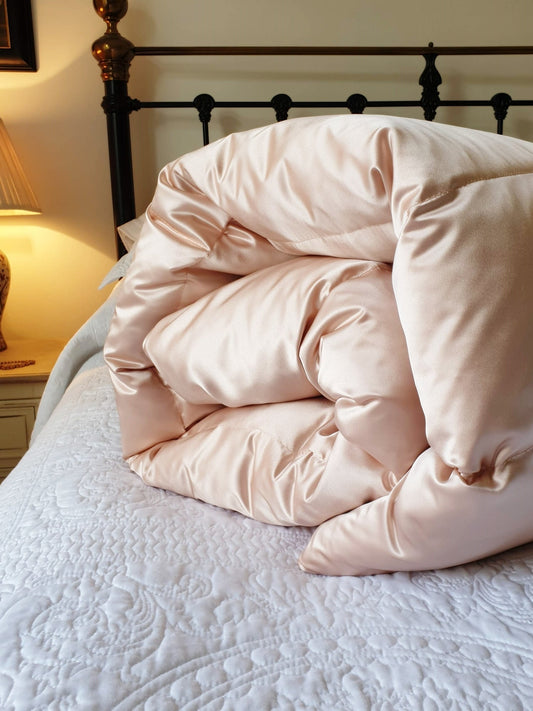 Rose 100% Silk Satin KING SIZE Eiderdown IN STOCK