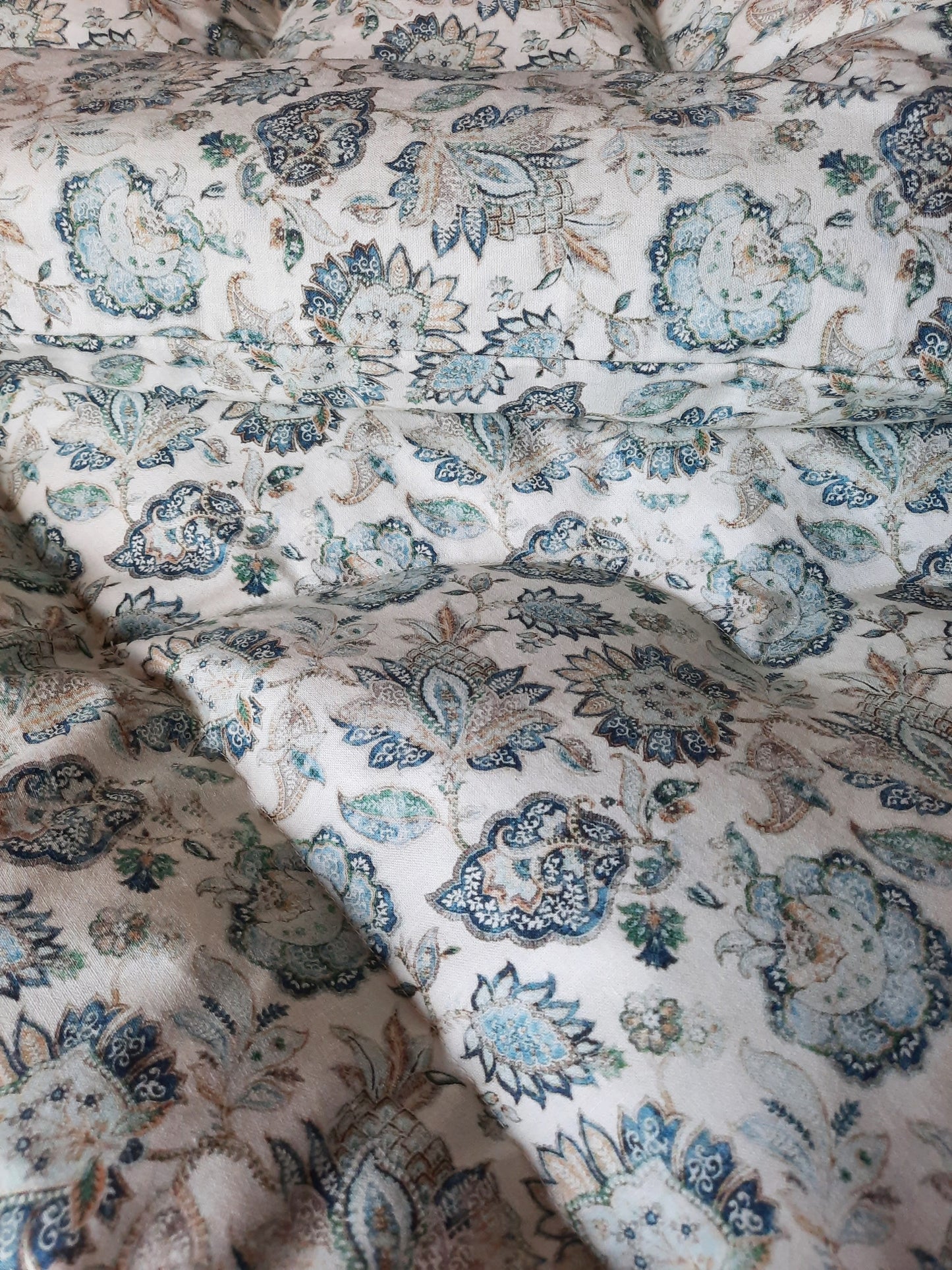Arundel Green Floral SINGLE Eiderdown - IN STOCK