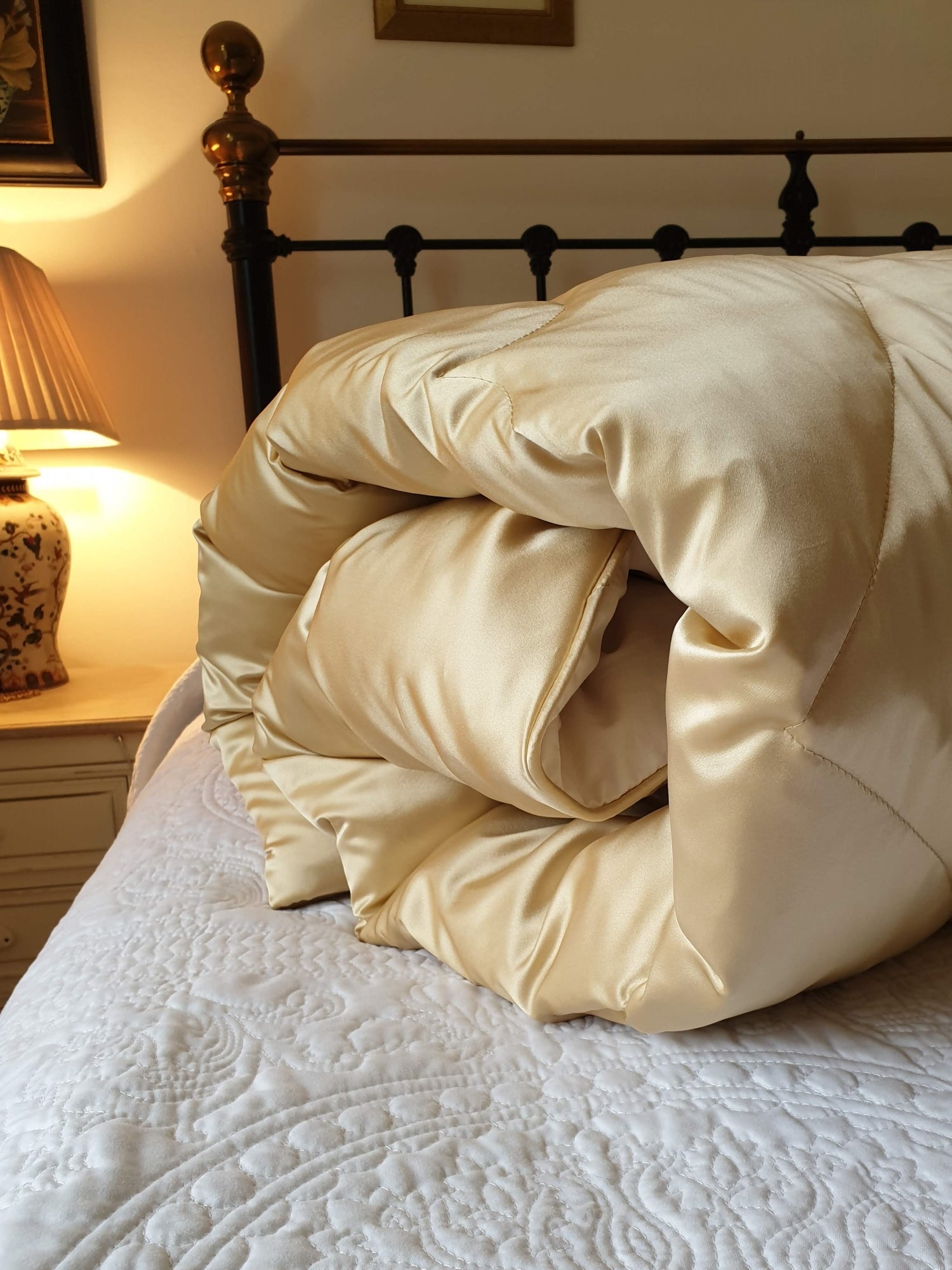 satin silk eiderdown in bedroom