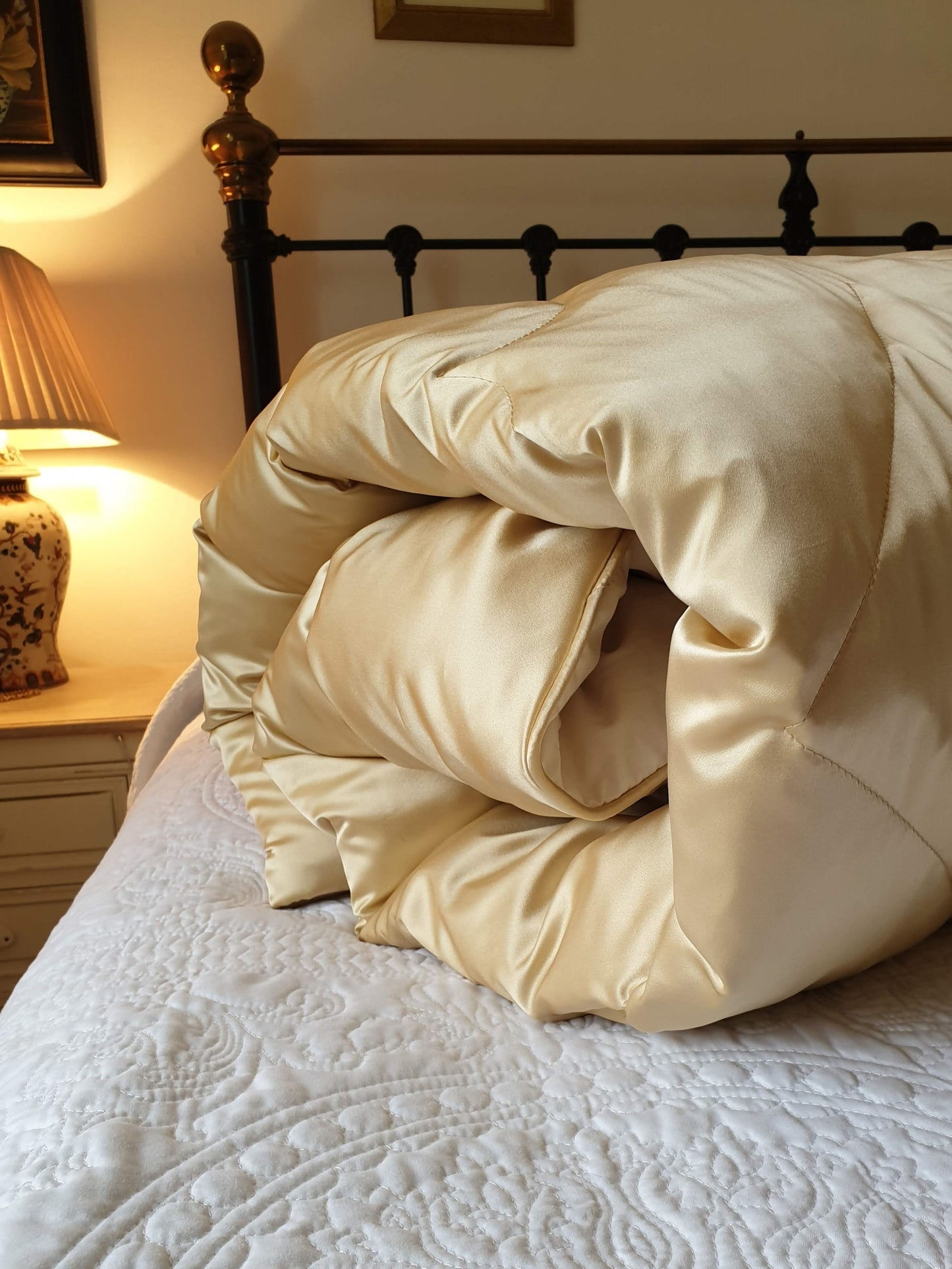 Honey 100% Silk Satin Eiderdown