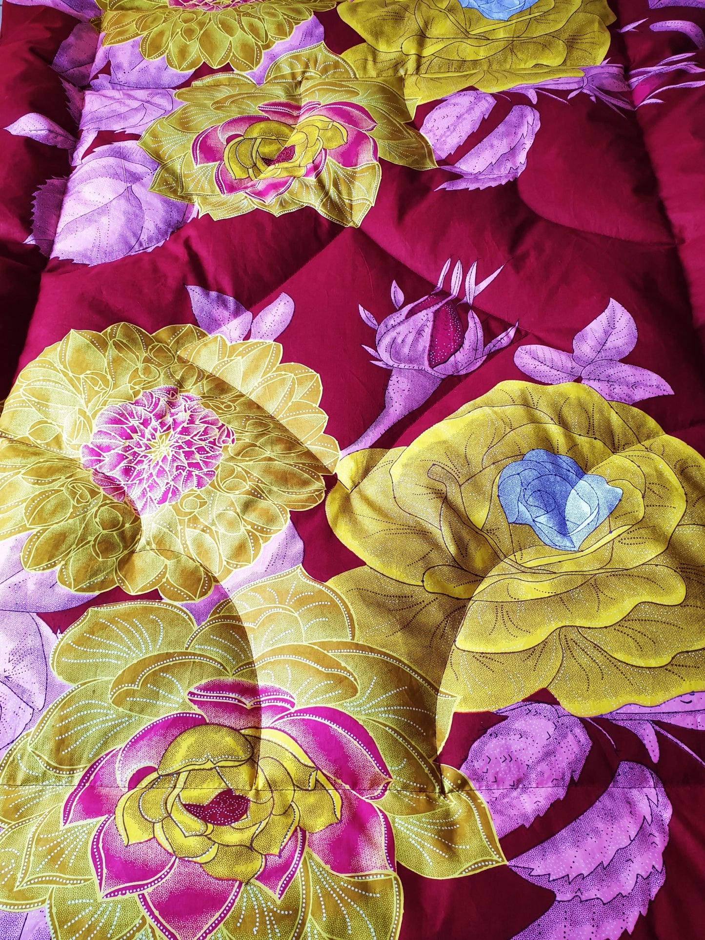 Bright & Bold Floral SINGLE Eiderdown IN STOCK