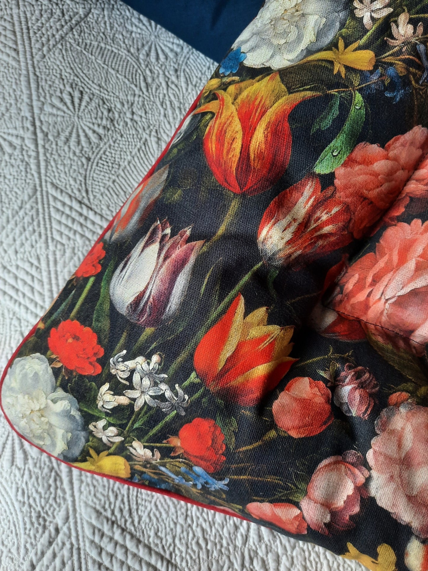 Dutch Floral SMALL DOUBLE Eiderdown - IN STOCK