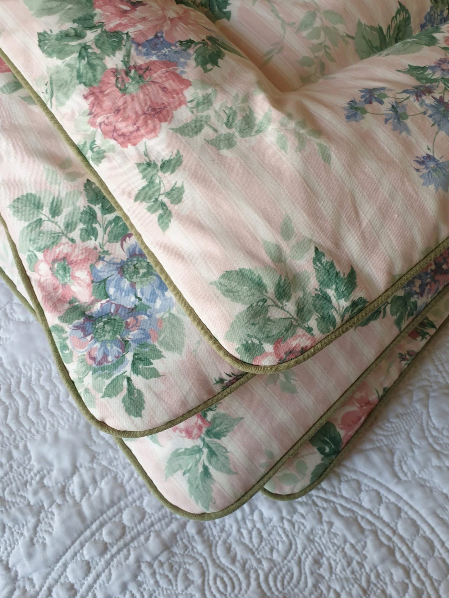 Pale Pink Striped Floral Cotton Eiderdown - SINGLE & LAST ONE!