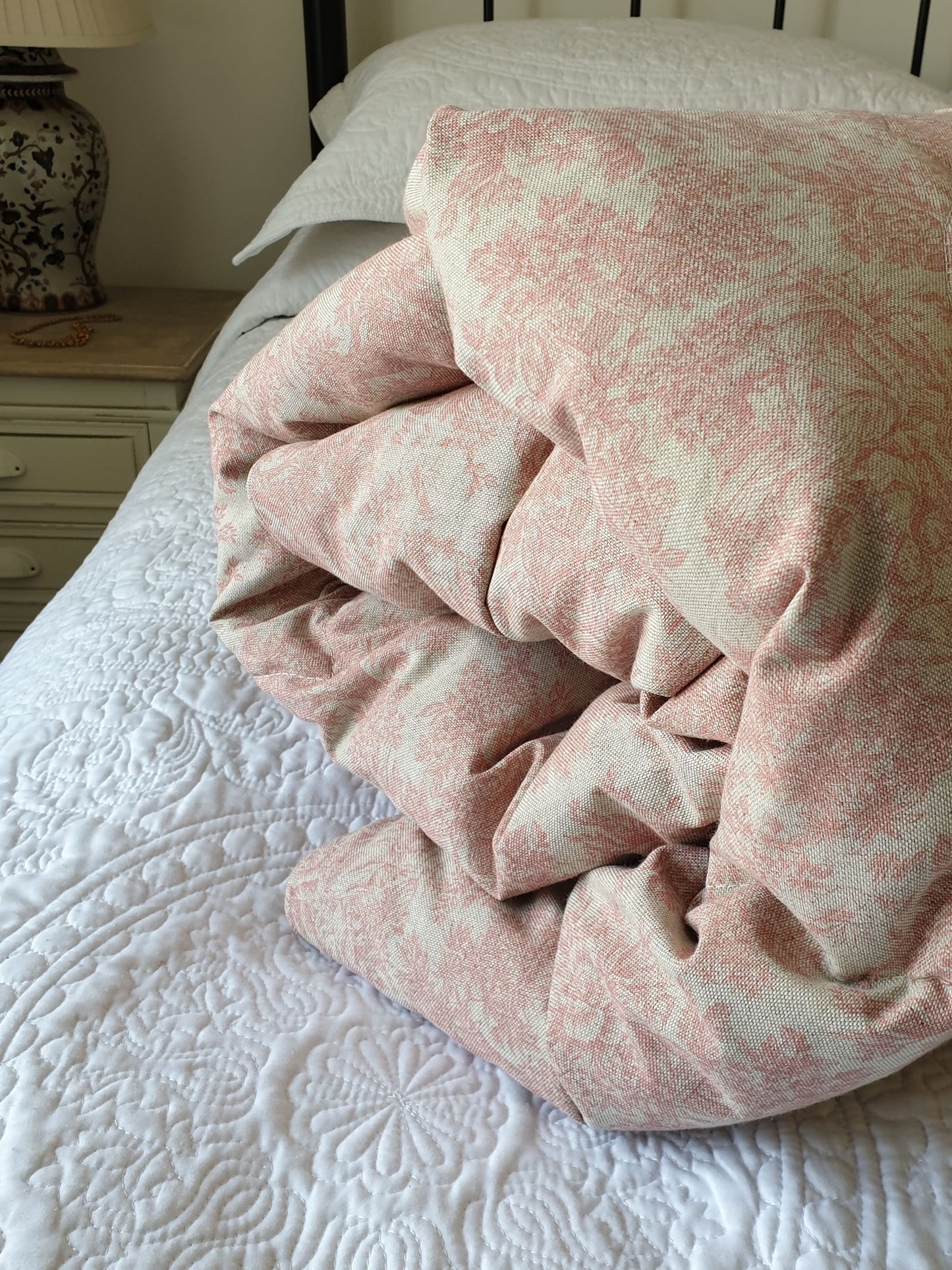 Romantic Toile de Jouy Eiderdown - Available in 3 colours