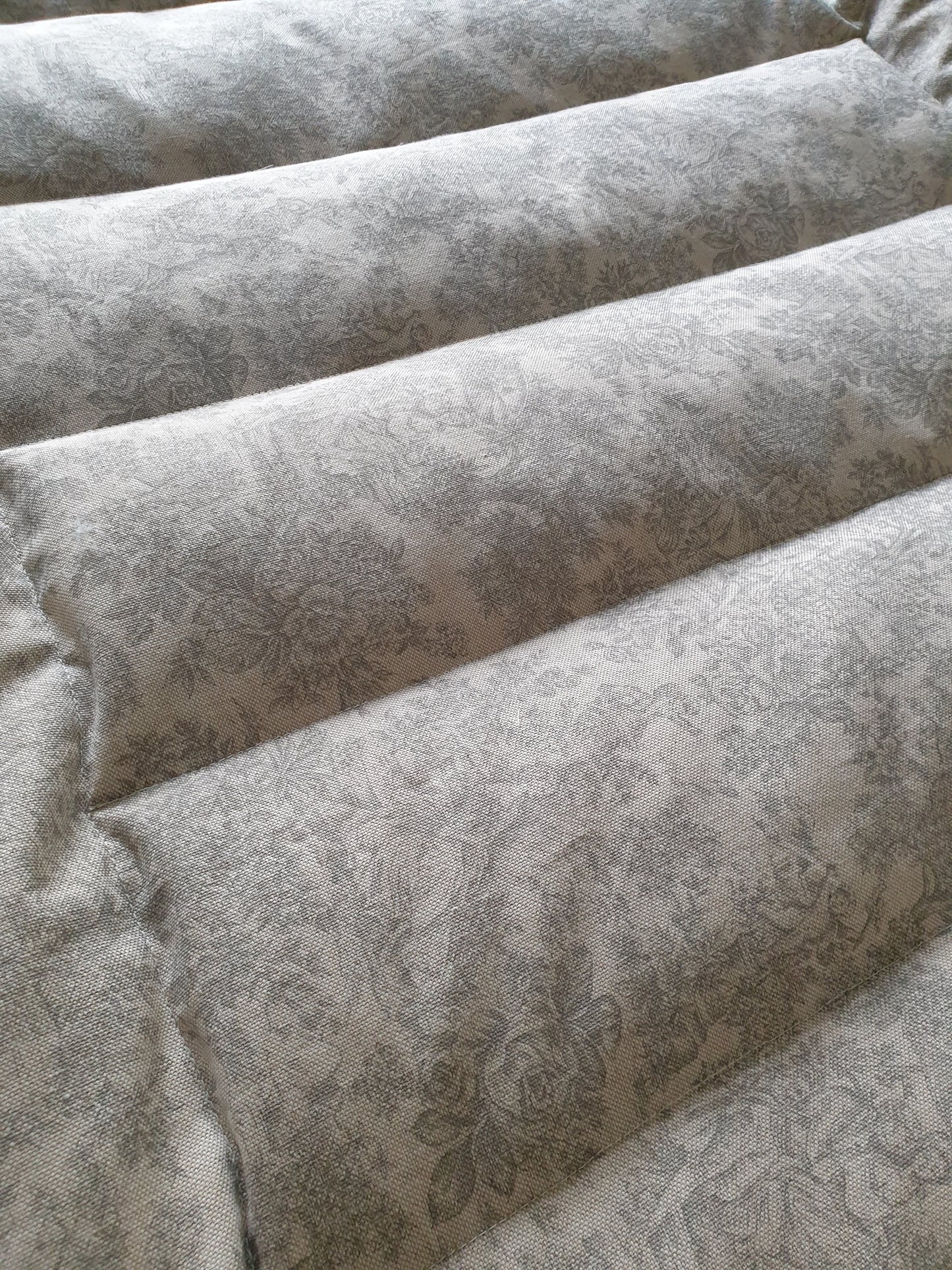 Romantic Toile de Jouy Eiderdown Bed Runner - IN STOCK