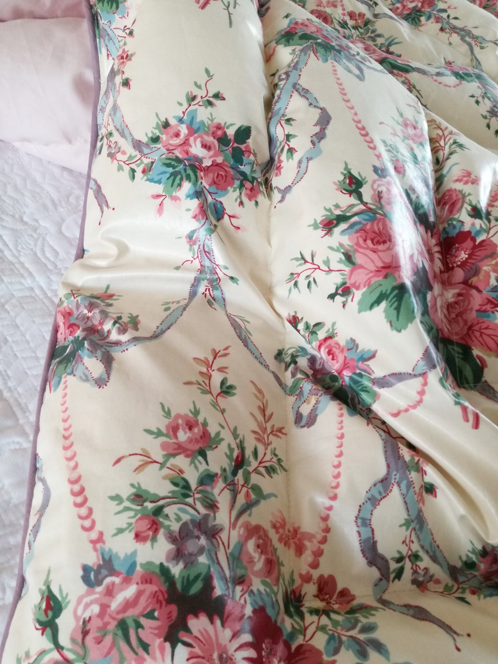 Vintage Glazed Cotton Floral SMALL DOUBLE Eiderdown - IN STOCK