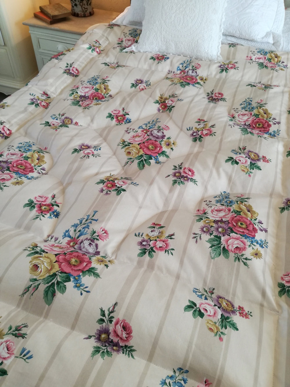 Vintage Sanderson Cotton Floral SINGLE Eiderdown - IN STOCK
