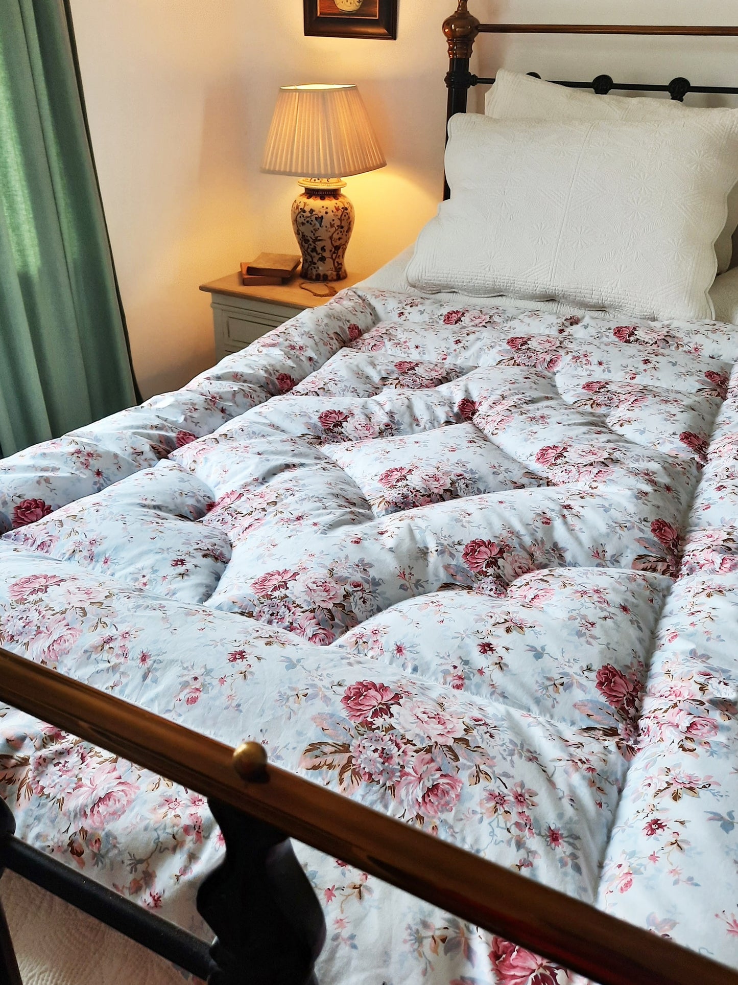 floral eiderdown vintage bedroom