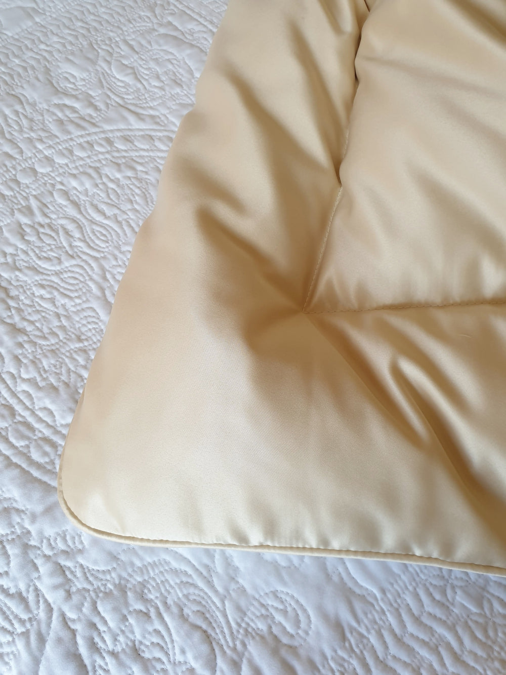 Satin Eiderdown - Available in 4 colours